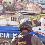 Polícia prende dois suspeitos em operação no Morro do Papagaio, em BH
