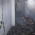 Incêndio destrói três cômodos de casa em Barbacena (MG)