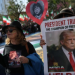 Na véspera de negociações com EUA, Irã faz manobras militares no Estreito de Ormuz