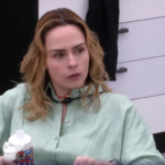 Ana Paula choca ao revelar que não é toda natural no BBB 26: ‘Tudo falso’