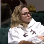 BBB 26: Ana Paula ganha prêmio surpresa e faz promessa contra brothers