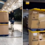 Homem se esconde em caixa dentro de caminhão dos Correios e é preso em Goiás