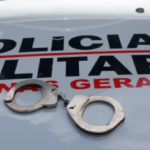 ‘Vou arrancar a cabeça dela quando sair’: companheiro ameaça matar jovem após ser preso em MG