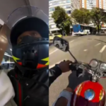 Motoboy abre caminho no trânsito para ajudar mulher que passava mal a chegar ao hospital em BH
