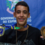 Jovem atleta de Paraopeba é convocado para representar o Brasil em competição internacional de beach tennis