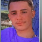Triplo homicídio: jovem é morto a tiros enquanto ensinava namorada a pilotar moto na Zona da Mata